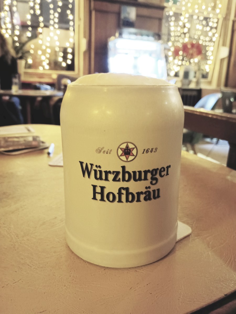 Würzburger Hofbräu Helles